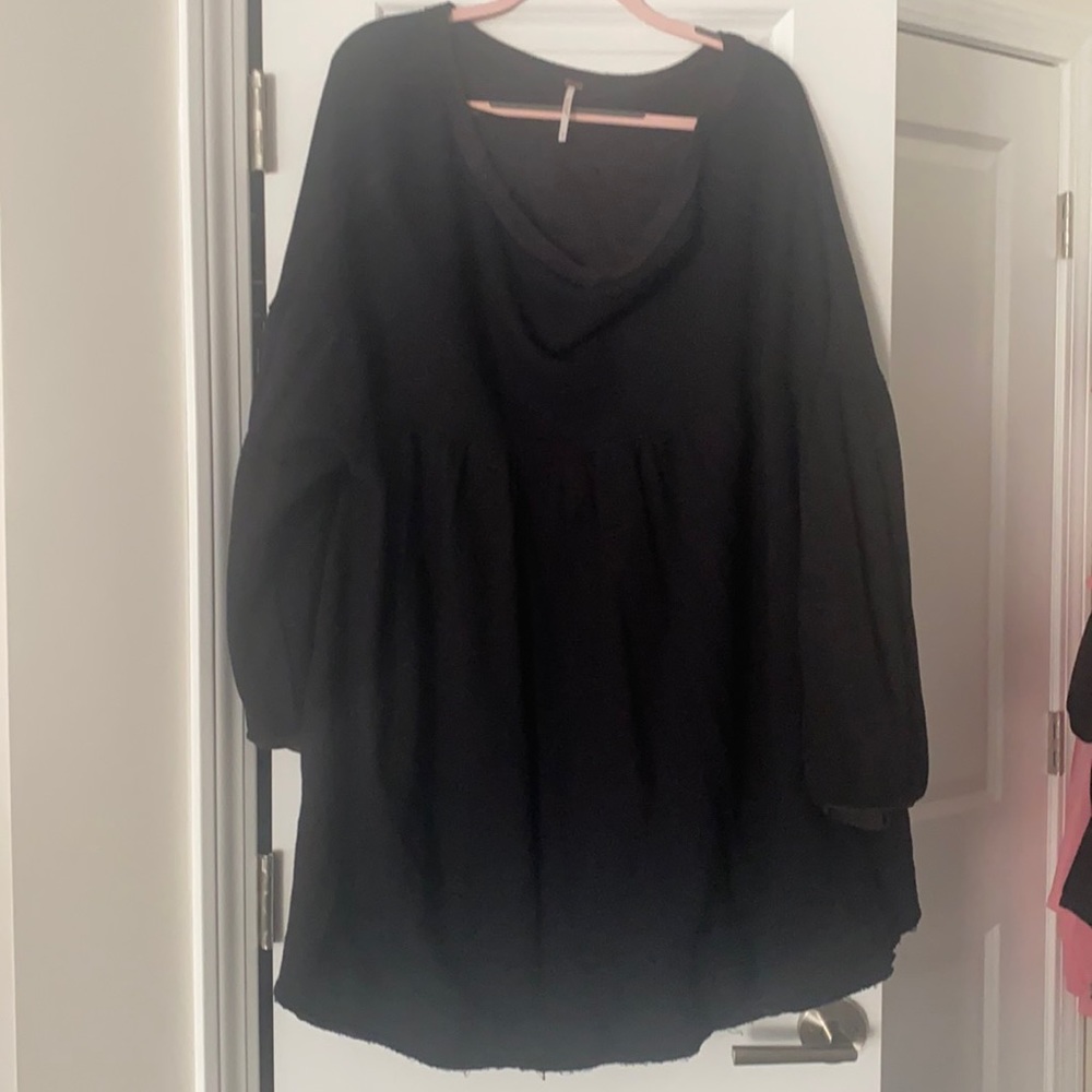 Free People black soft sweatshirt dress. Size XL. Never worn. Perfect condition